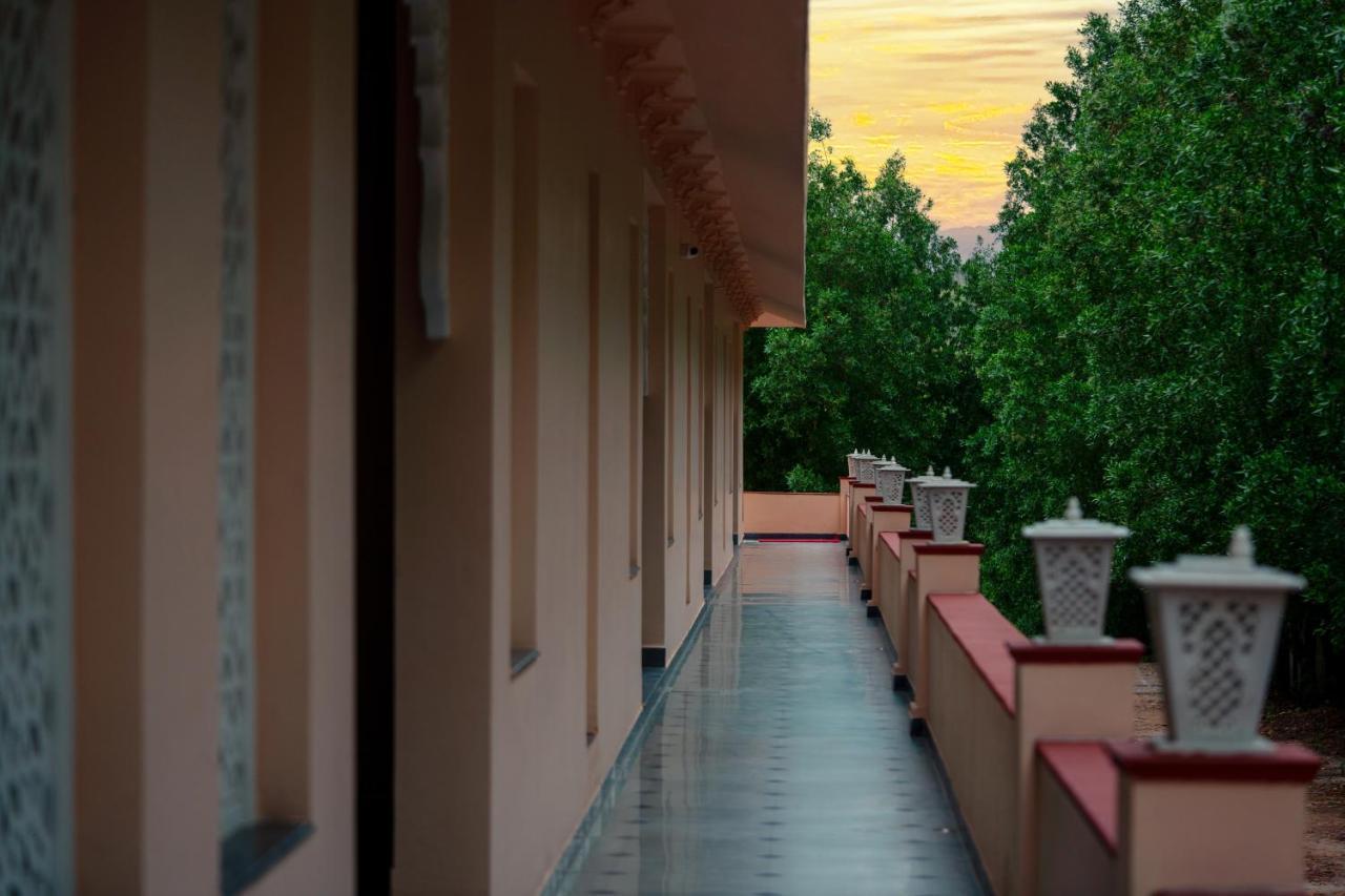 The Shakti Vilas By Trulyy Udaipur Exterior photo